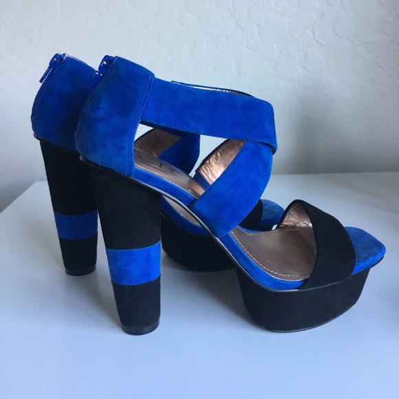 BCBG Cobalt Black & Blue funky chunky platform - Picture 5 of 7